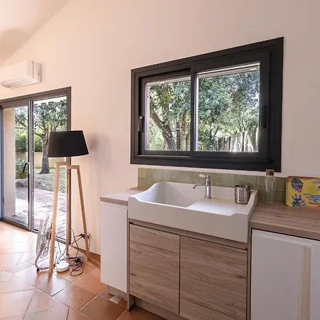Les Chenes By Interhome Semesterbostad Porto-Vecchio (Corsica)