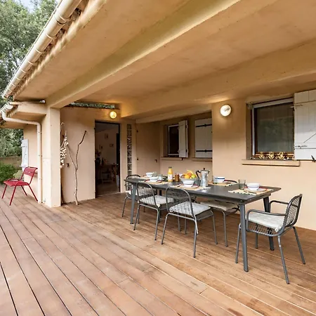 Semesterbostad Les Chenes By Interhome *